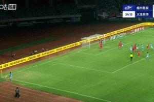 梅州危!毕津浩头球补射破门打进赛季首球,大连2-0领先梅州