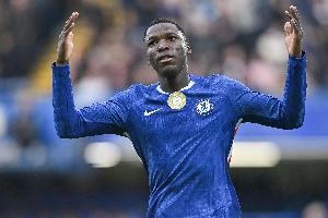 罗马诺:切尔西希望和凯塞多续约,用新合同奖励他的出色表现